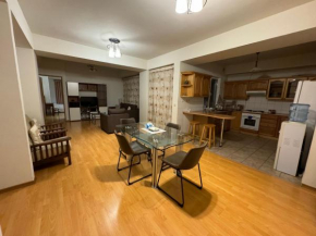 1 bedroom apartment in the heart of the center